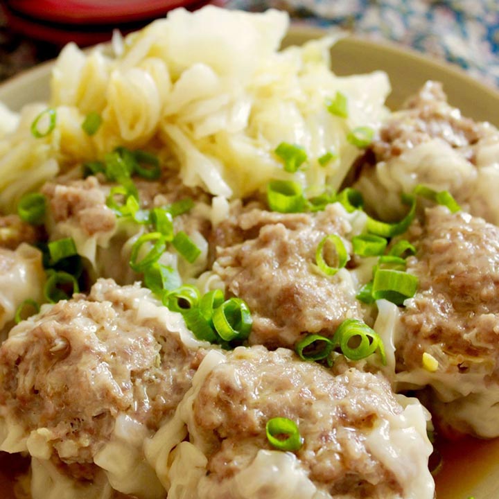 シュウマイ 小籠包 chinese-Steamed-dumplings-Xiaolongbao